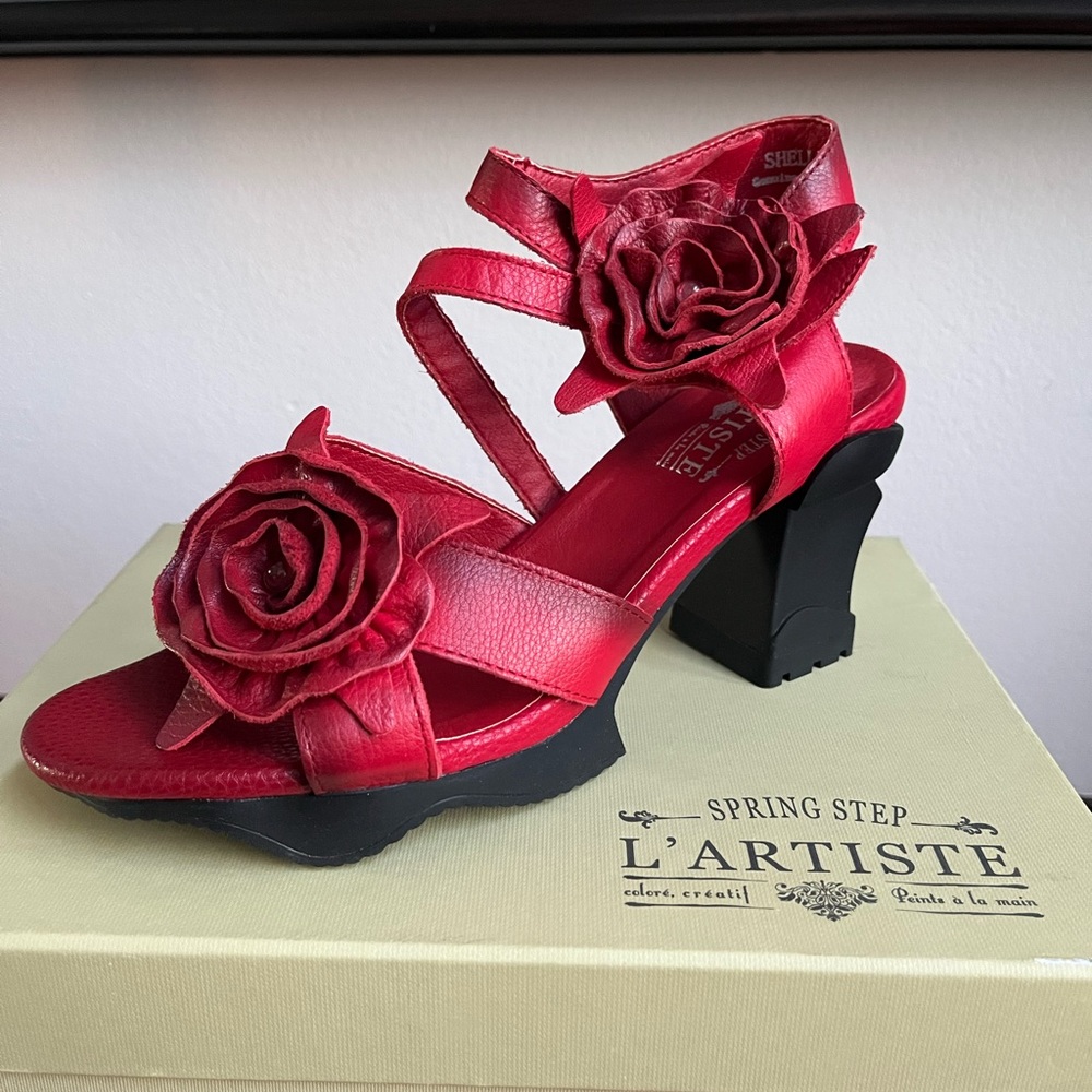L’ARTISTE BRAND, RED HEEL SIZE 9
